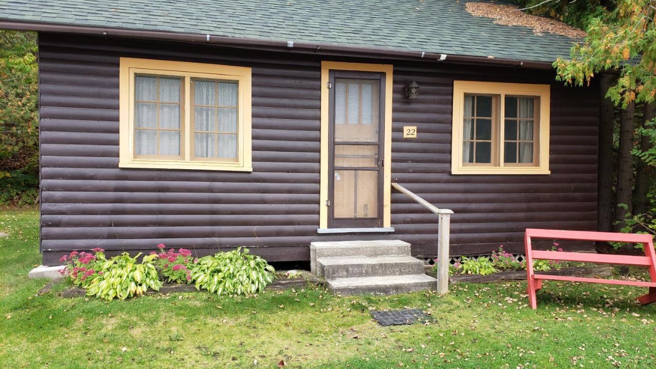 Miners' Bay Lodge Minden Habitación foto